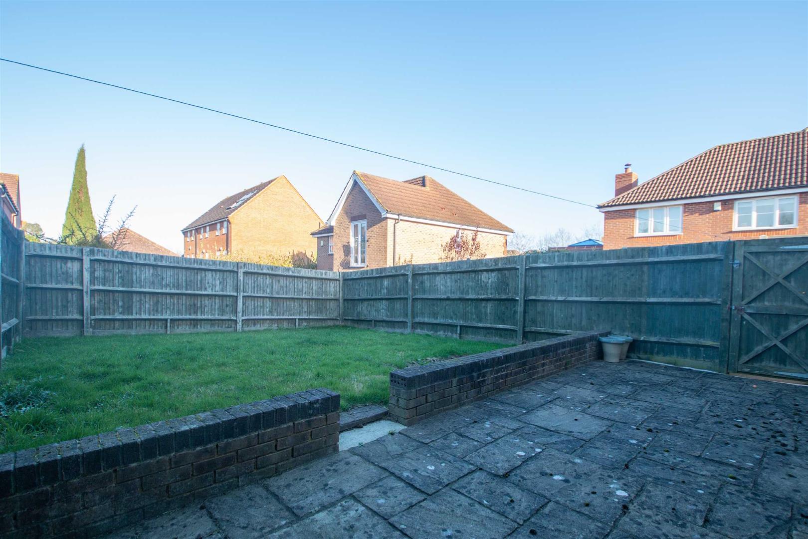 Steeple Close, Tattenhoe, Milton Keynes